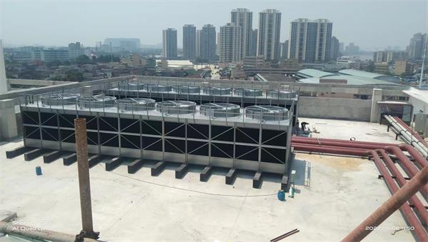開式冷卻塔和閉式冷卻塔有什么區別？,開式冷卻塔和閉式冷卻塔